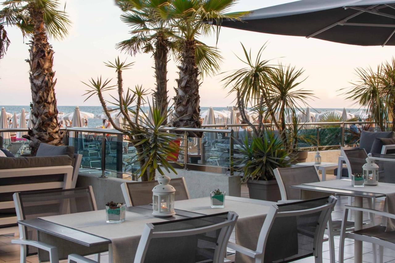 Hotel Delaville Frontemare 리도 디 예솔로 외부 사진